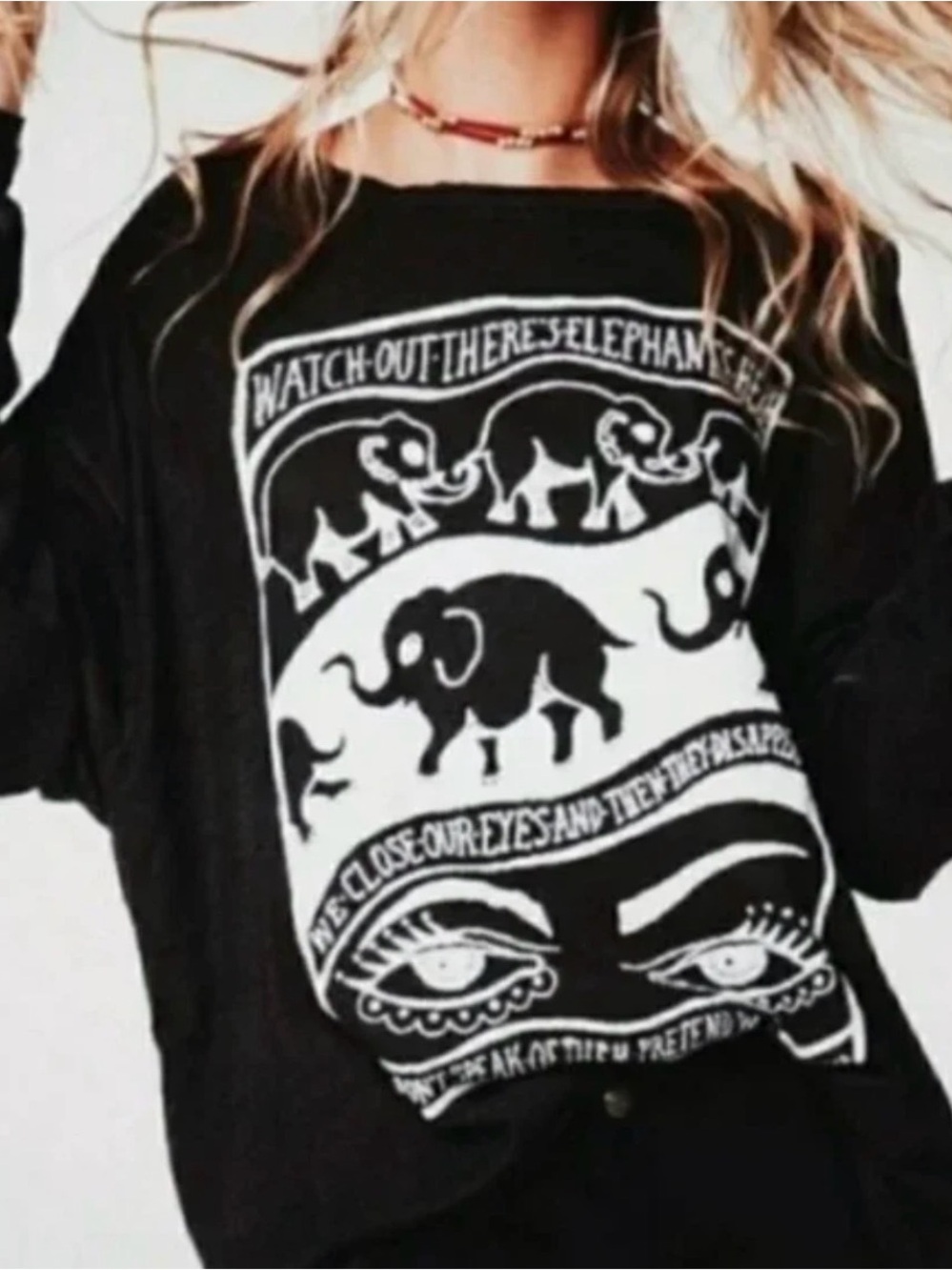 Brandy Melville “Watch Out There’s Elephants Here” Black Long Sleeve Tshirt OS